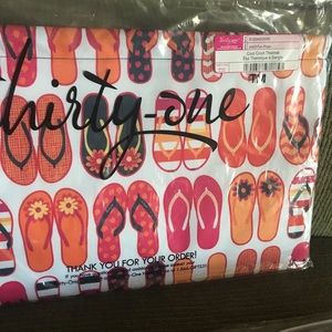 NIP Thirty One Cool Cinch Thermal Fun Flops